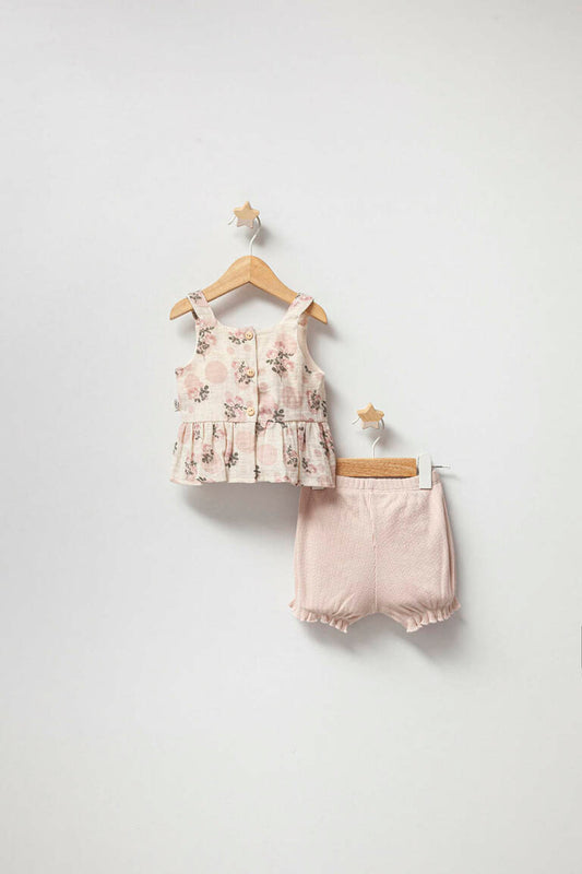 TWO-PIECE SET WITH FLORAL DESIGN